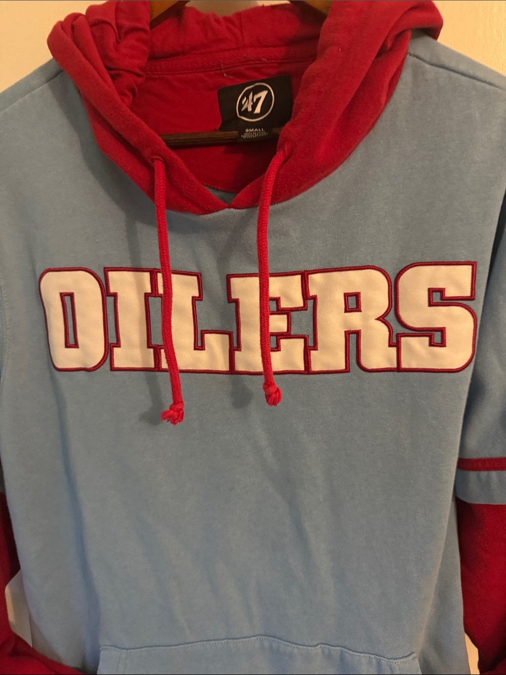 Houston Oilers Tennessee Titans Two-Tone Light Blue & Red Pullover Hoodie - Picture 5 of 6